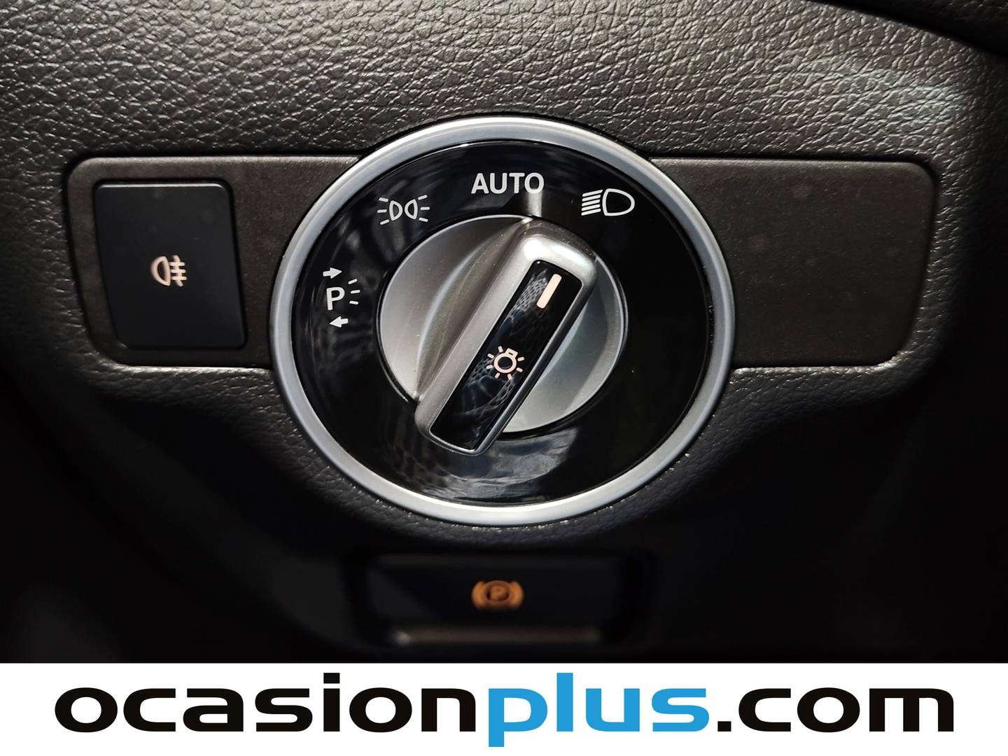 Foto Mercedes CLA Mercedes-Benz CLA Shooting Brake CLA 200 d (136 CV) Pack AMG