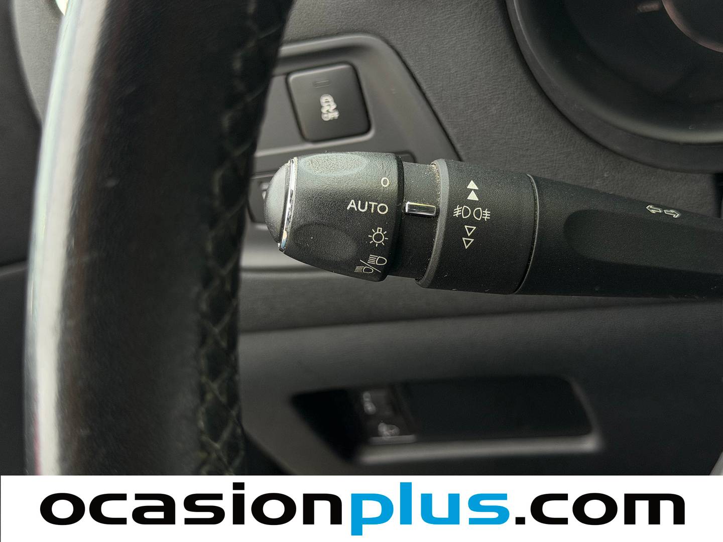 Extras del Citroën C4 Citroën C4 BlueHDi 100 Live Edition (99 CV)