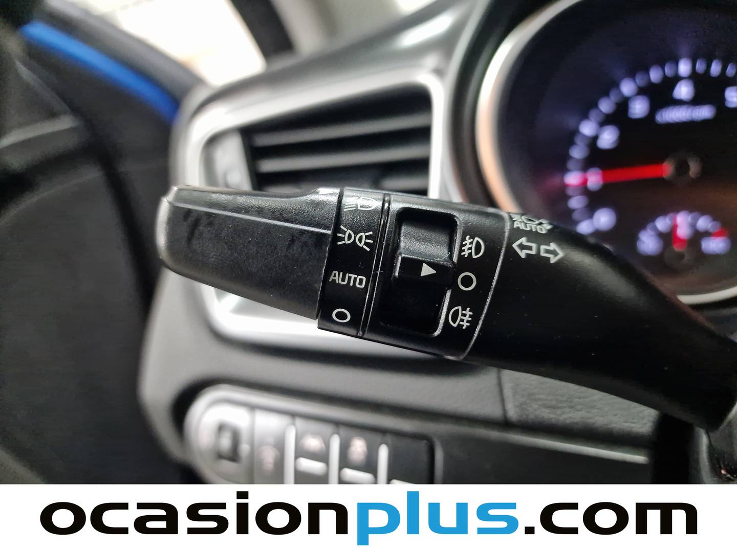 Foto KIA Ceed Kia Ceed 1.0 T-GDi Concept (120 CV)