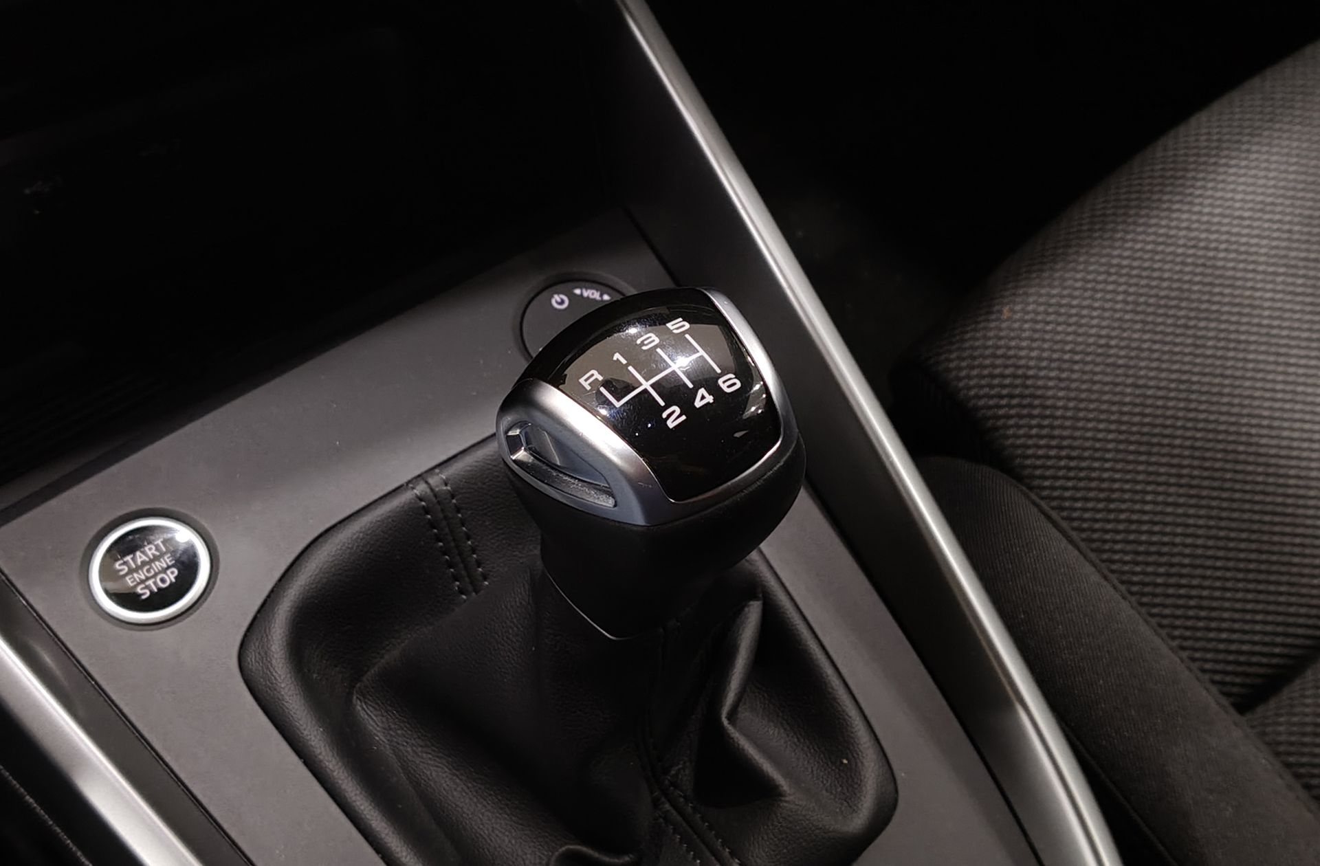 Audi A3 Sportback Advanced 30 TFSI - foto 5