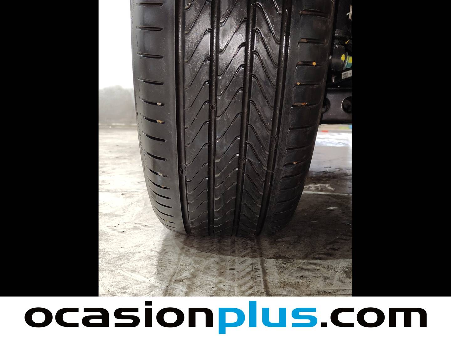 EBRO S800 EBRO S800 1.6 TGDI Premium DCT (147 CV) 7 Plazas gasolina