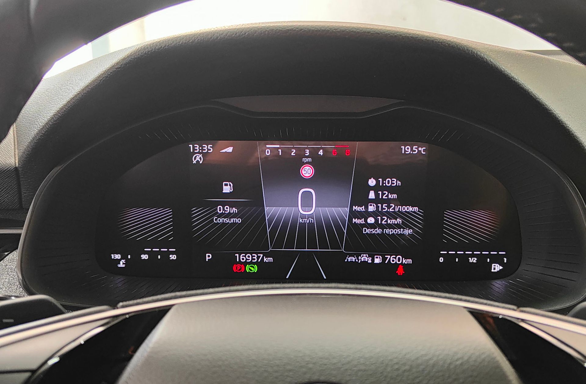 Škoda Scala 1.0 TSI Selection DSG - foto 24