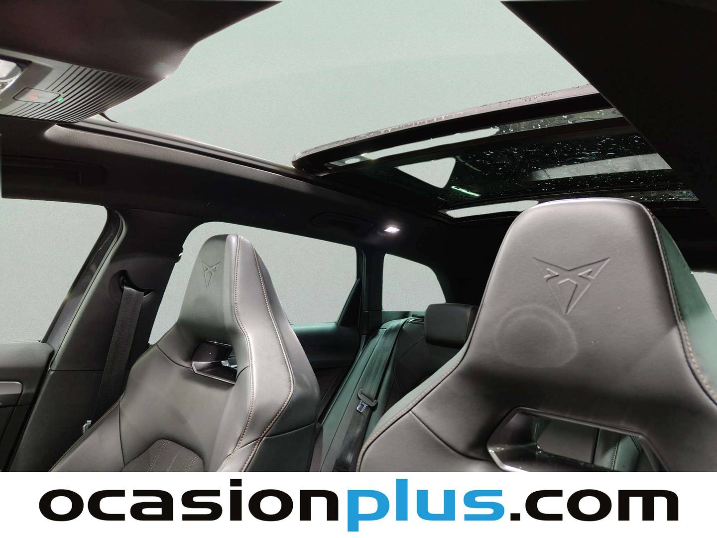 Foto Cupra León CUPRA Leon Sportstourer Sportstourer 1.4 e-Hybrid DSG (245 CV)