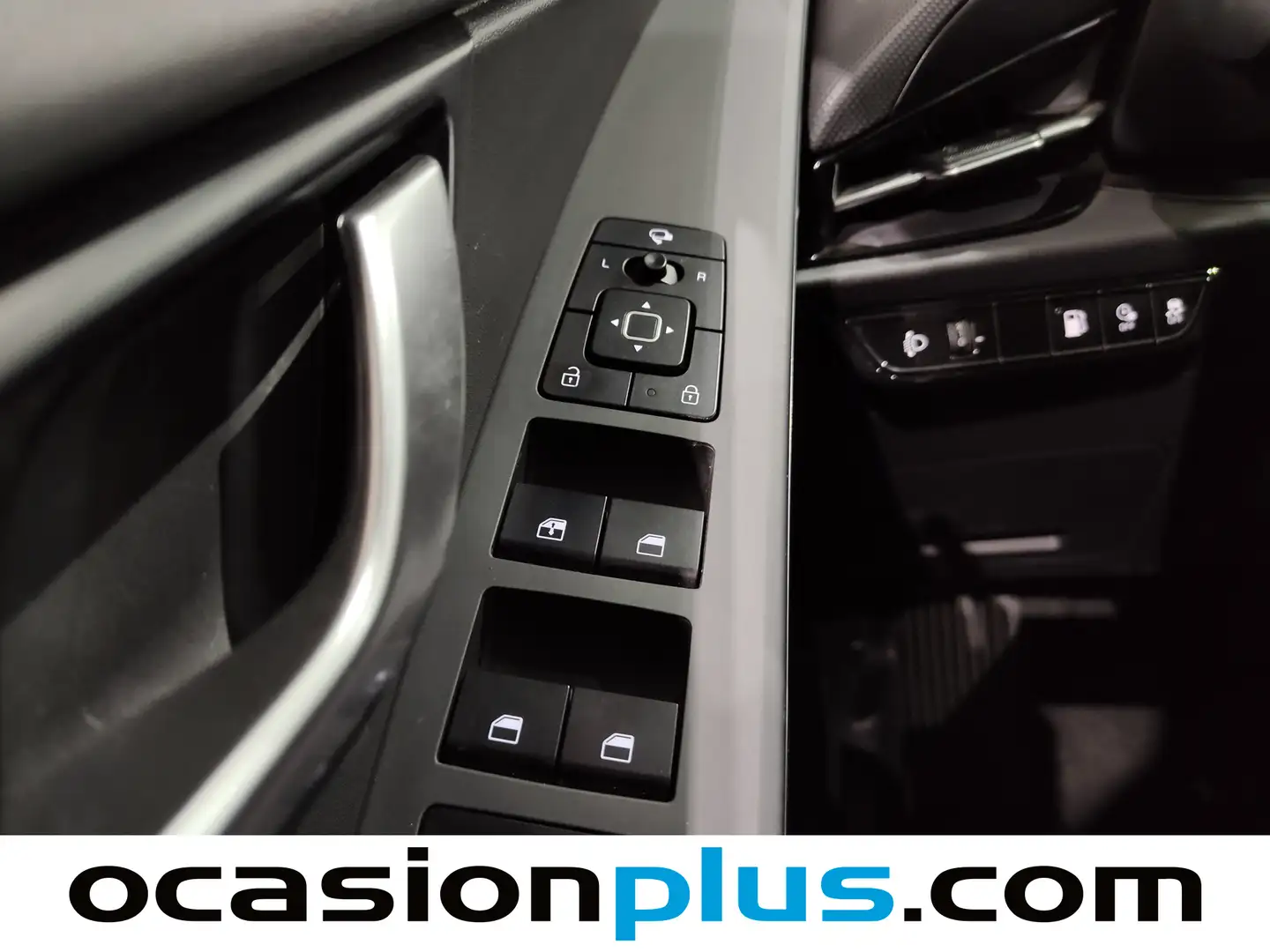 Foto KIA Niro Kia Niro 1.6 GDi PHEV Híbrido Concept (183 CV)