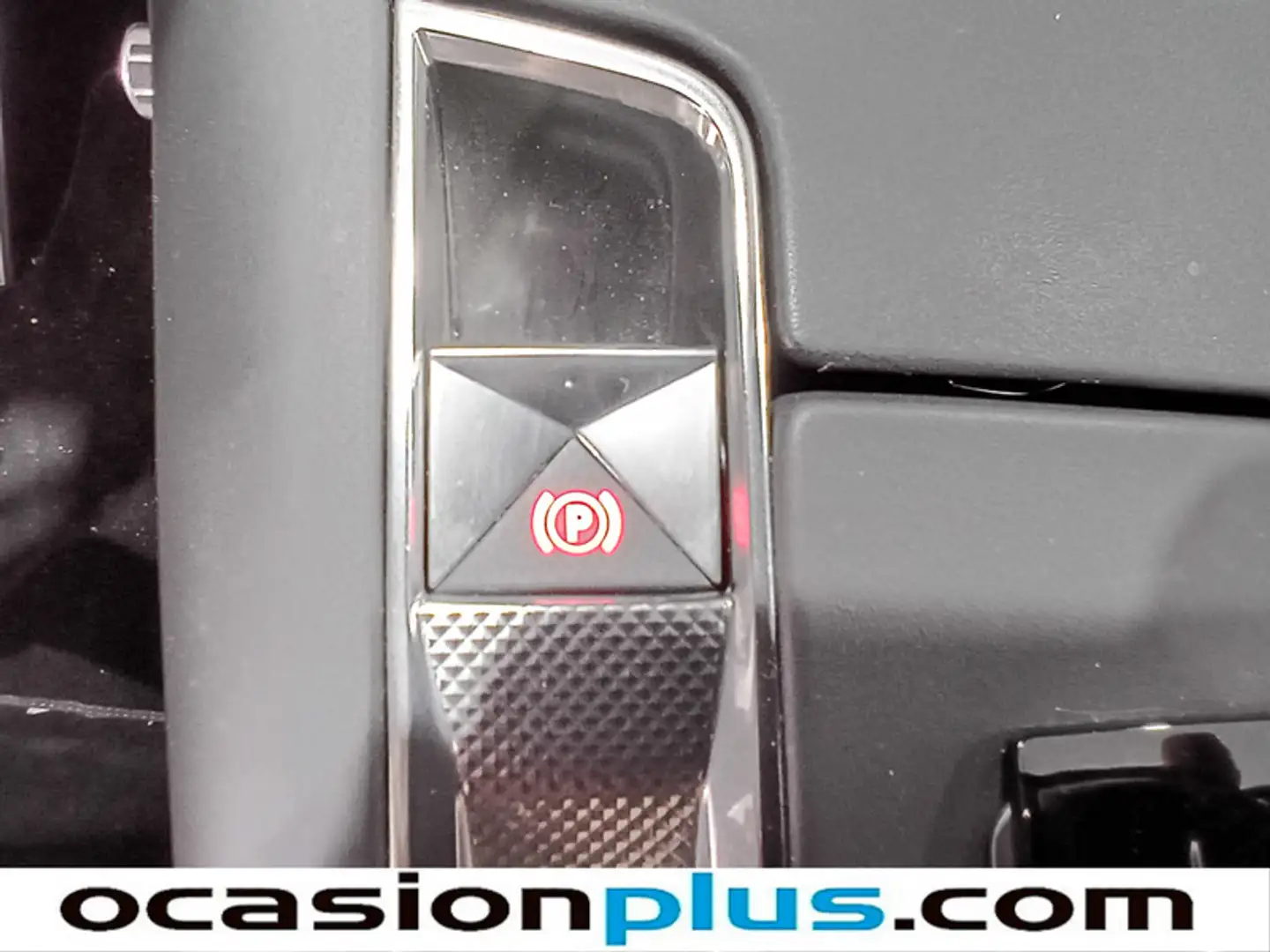 Foto DS DS 7 Crossback E-Tense DS DS7 Crossback E-Tense 300 Grand Chic 4WD Auto (300 CV)