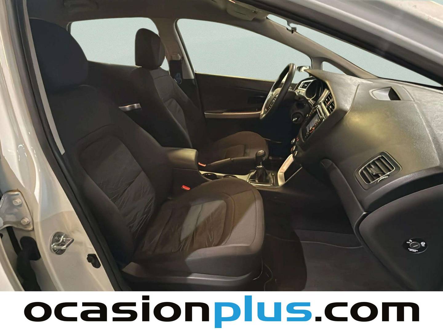 KIA Ceed KIA Ceed 1.4 CVVT Concept  (100 CV) gasolina