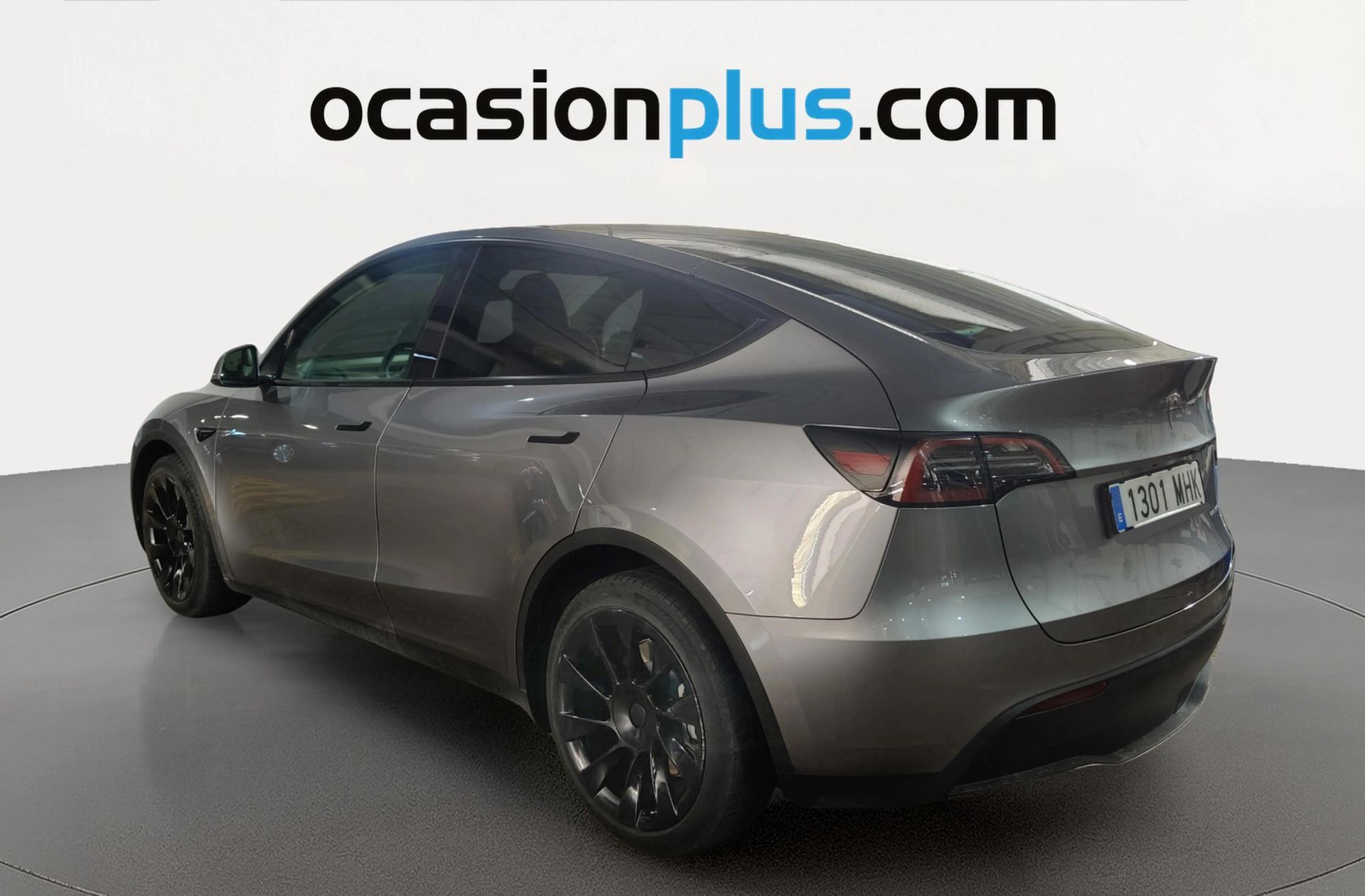 Tesla Model Y Gran Autonomía 4WD - foto 3