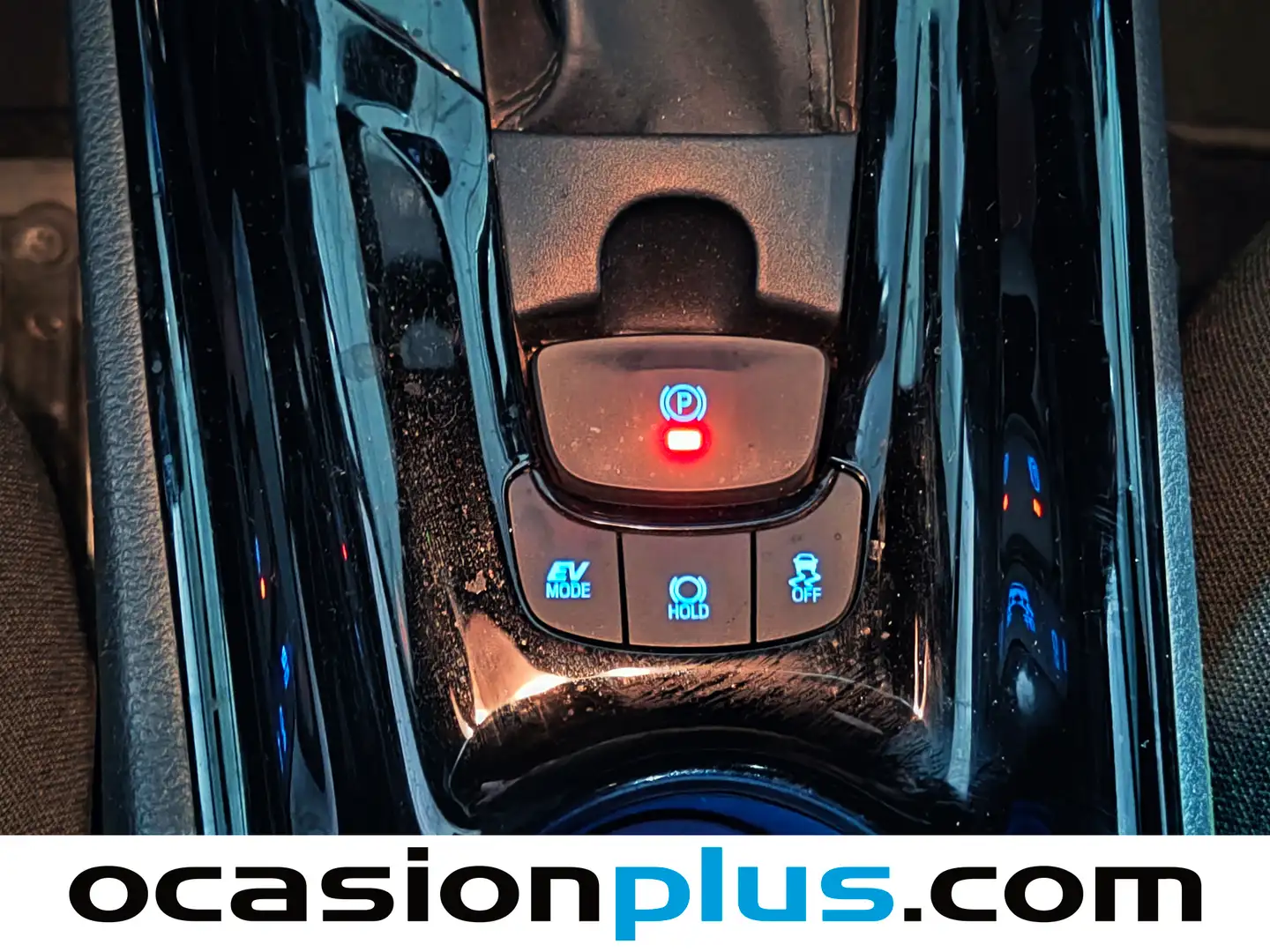 Foto Toyota C-HR Toyota C-HR 1.8 125H Advance (122 CV)