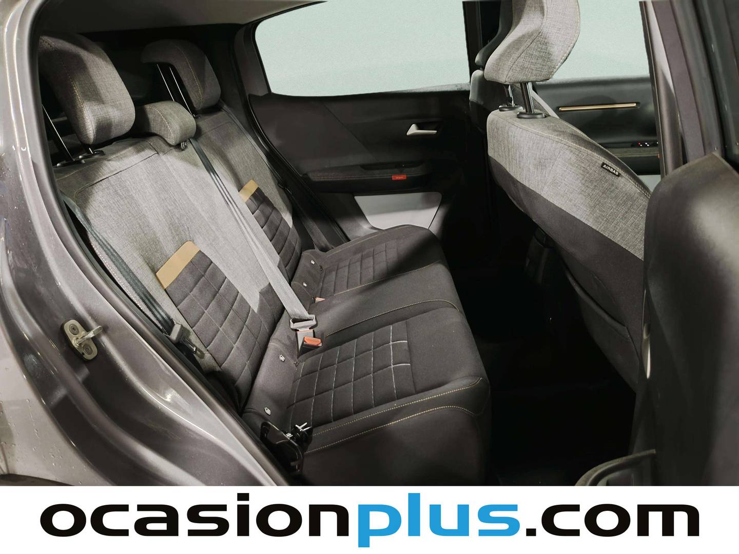 Citroën C3 Aircross Citroën C3 Aircross Hybrid 145 Plus e-DCS6 (145 CV) híbrido