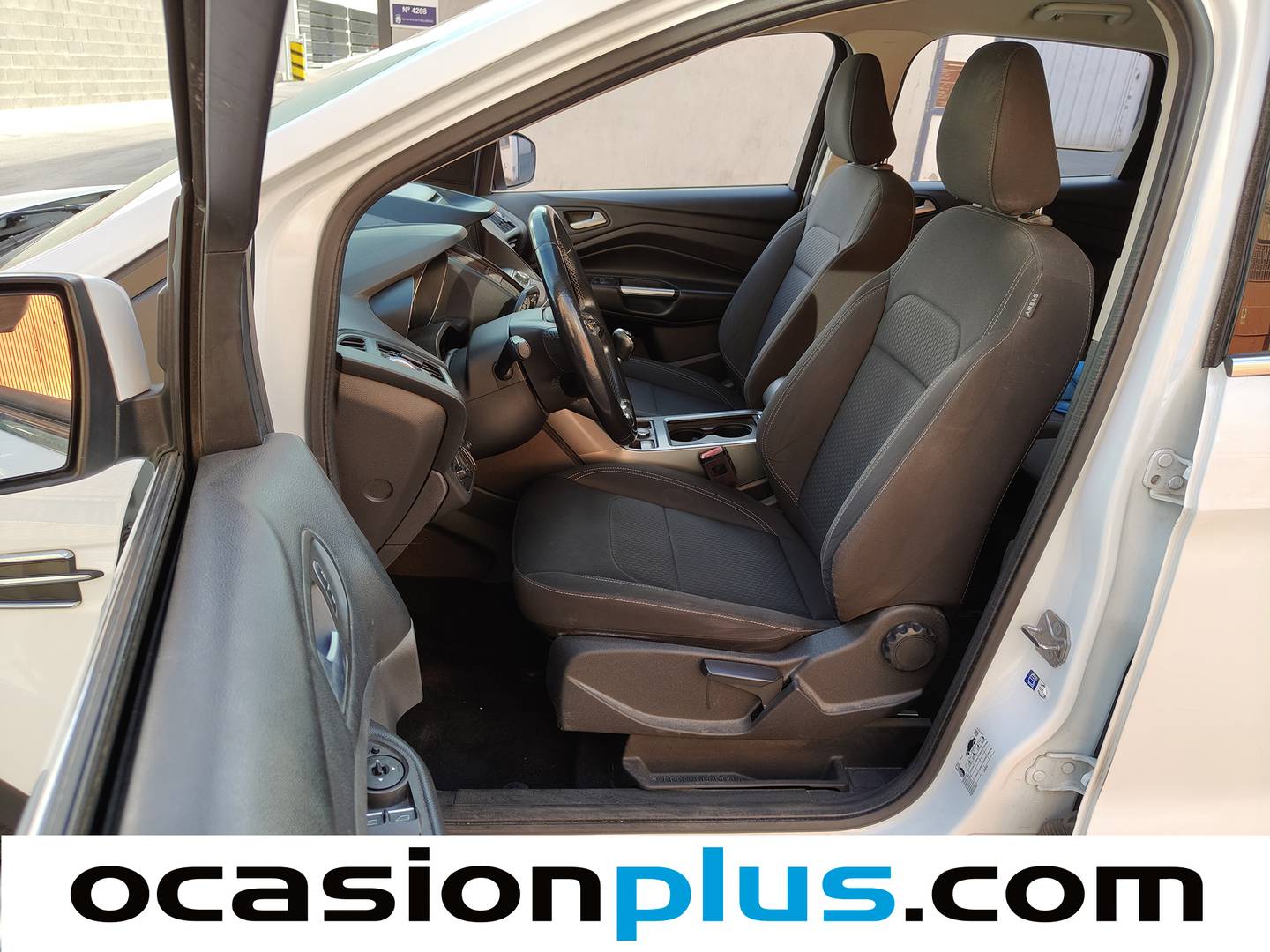 Foto asientos traseros Ford Kuga Ford Kuga 1.5 EcoBoost Trend+ 4x2 (120 CV)
