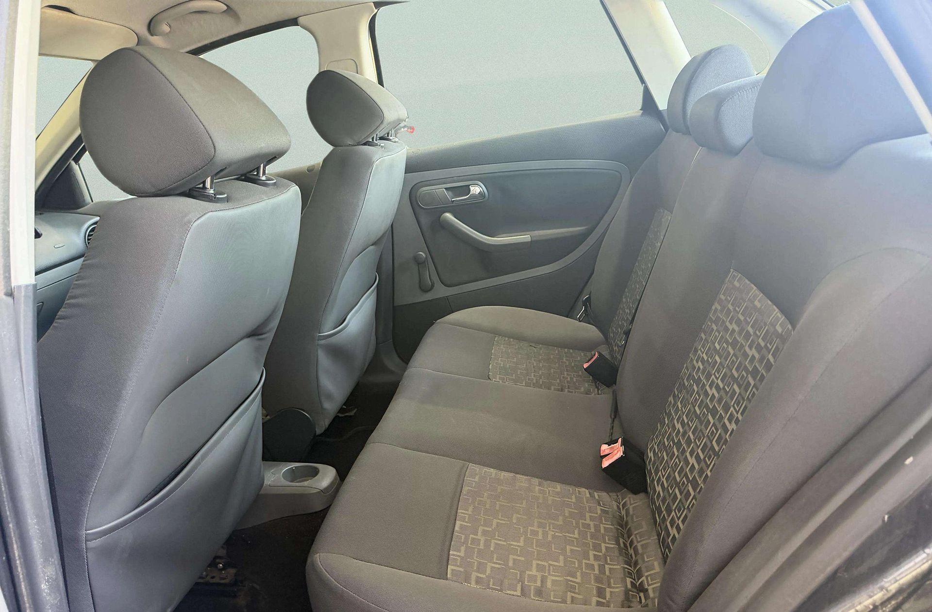 SEAT Ibiza 1.4 TDi Junior - foto 9