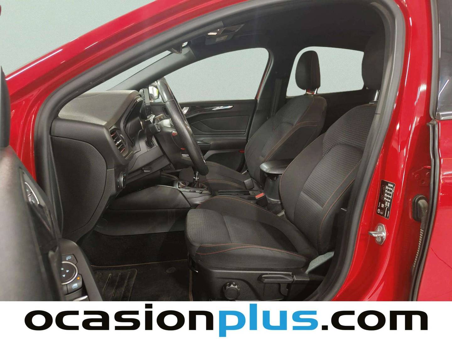 Foto asientos delanteros Ford Focus Ford Focus 1.0 Ecoboost ST-Line (125 CV)