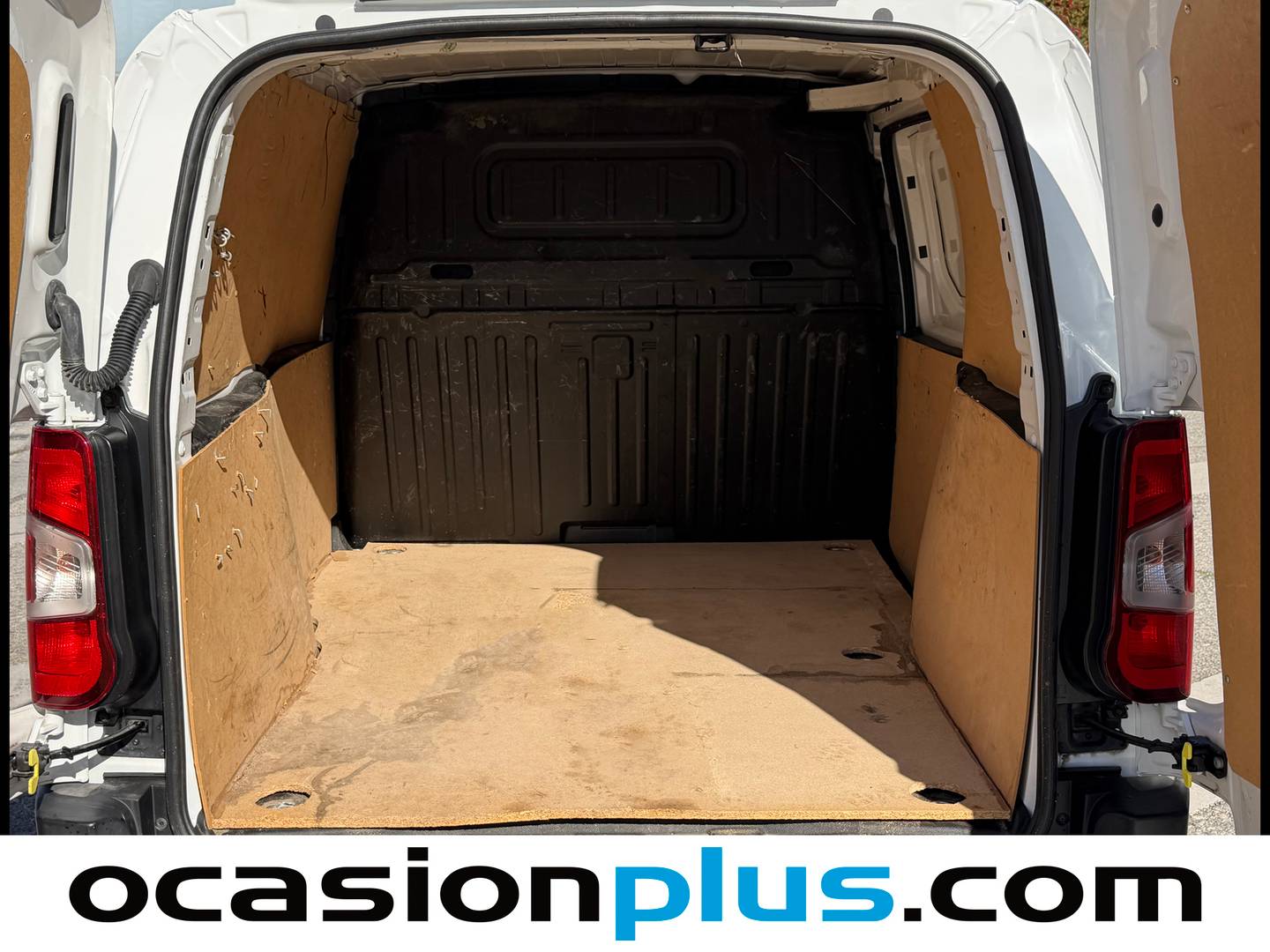 Foto asientos traseros Citroën Berlingo Citroen Berlingo Furgon BlueHDi 100 Talla M Control (102 CV)