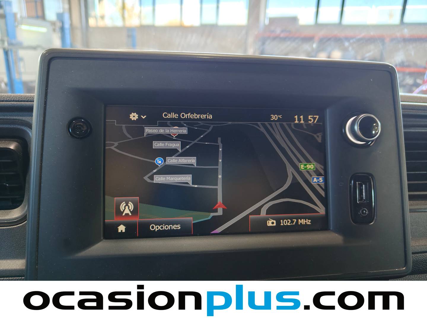 Extras y acabados del Renault Master Renault Master Furgon RS Energy Blue dCi  (145 CV)