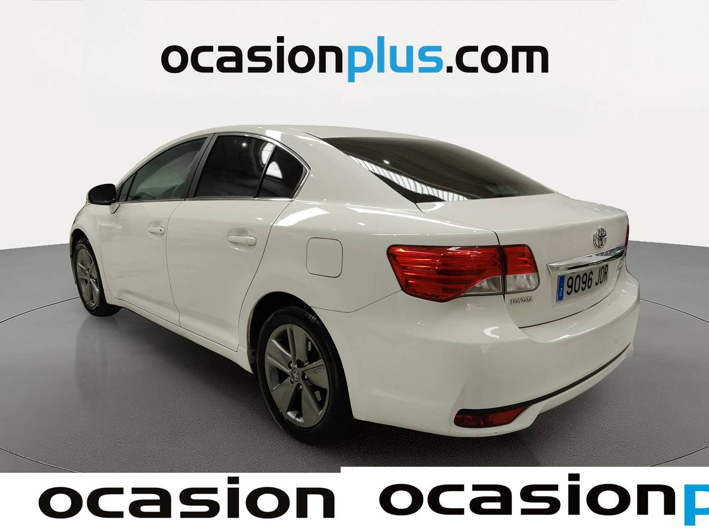 Foto trasera Toyota Avensis Toyota Avensis 140 Advance (147 CV) izquierda