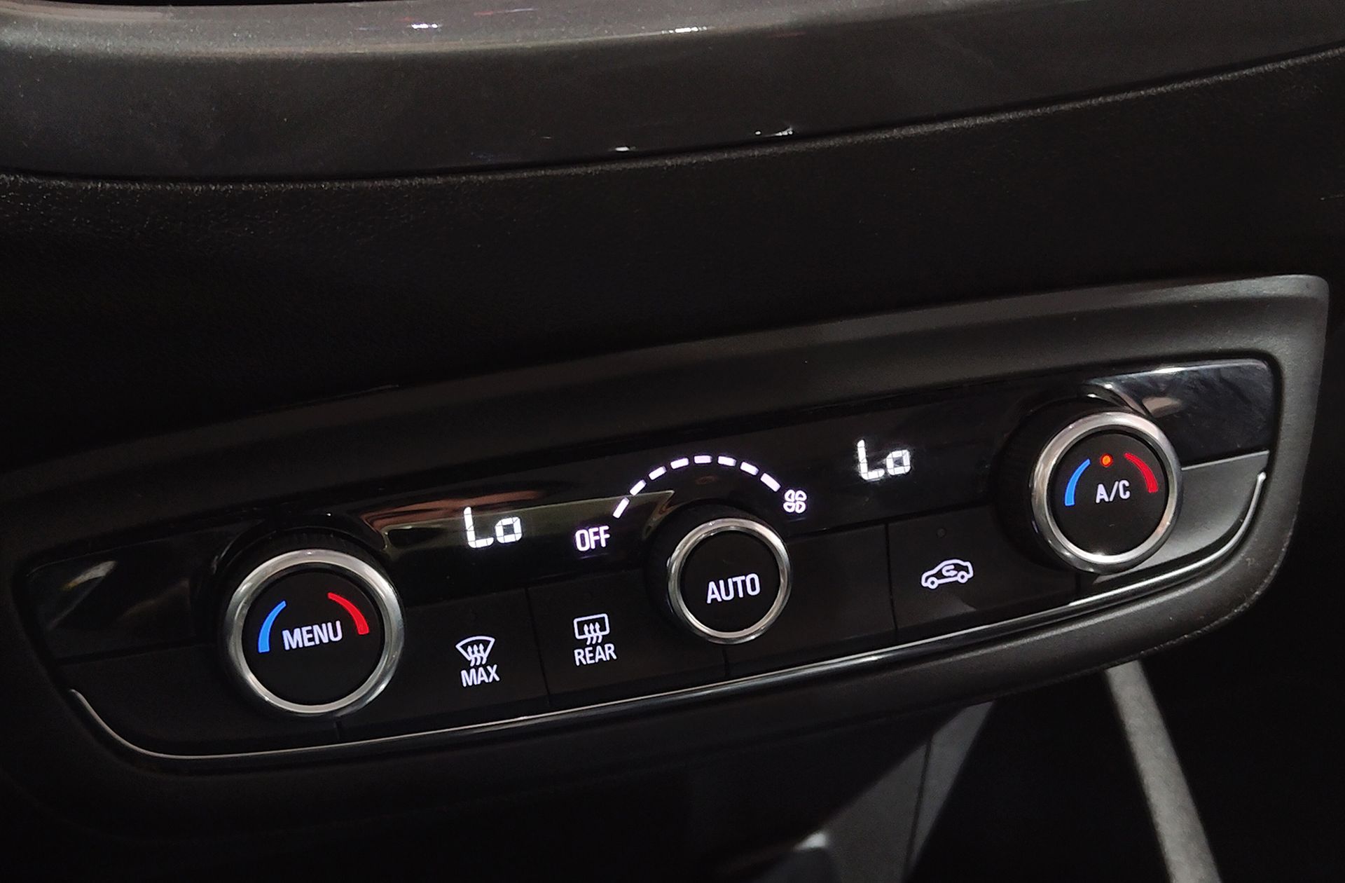 Opel Crossland 1.5D Innovation - foto 35