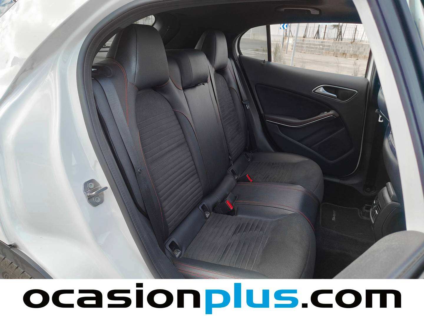 Mercedes GLA Mercedes GLA 200 d (136 CV) Pack AMG km 0