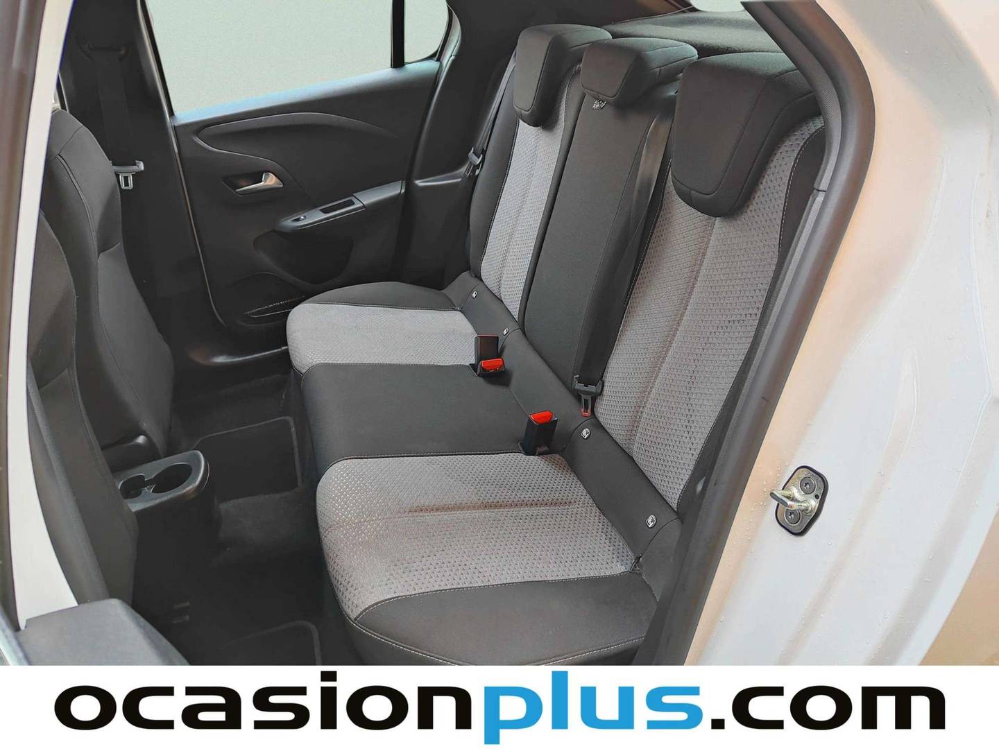 Foto asientos traseros Opel Corsa Opel Corsa 1.2 Turbo XHL Hybrid Edition eDCT (100 CV)