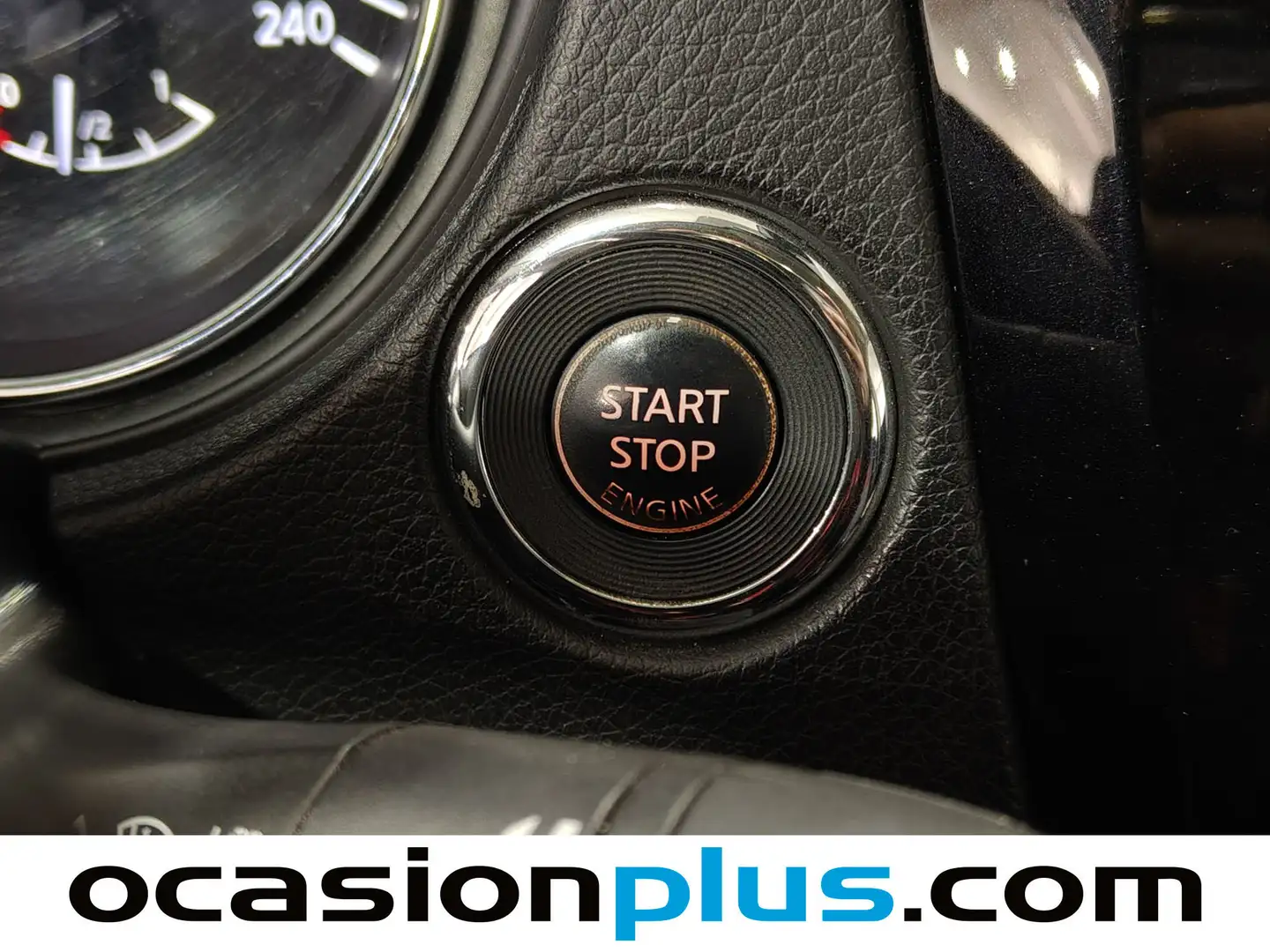 Foto Nissan QASHQAI Nissan Qashqai 1.2 DIG-T S&S 360 4X2 (115 CV)