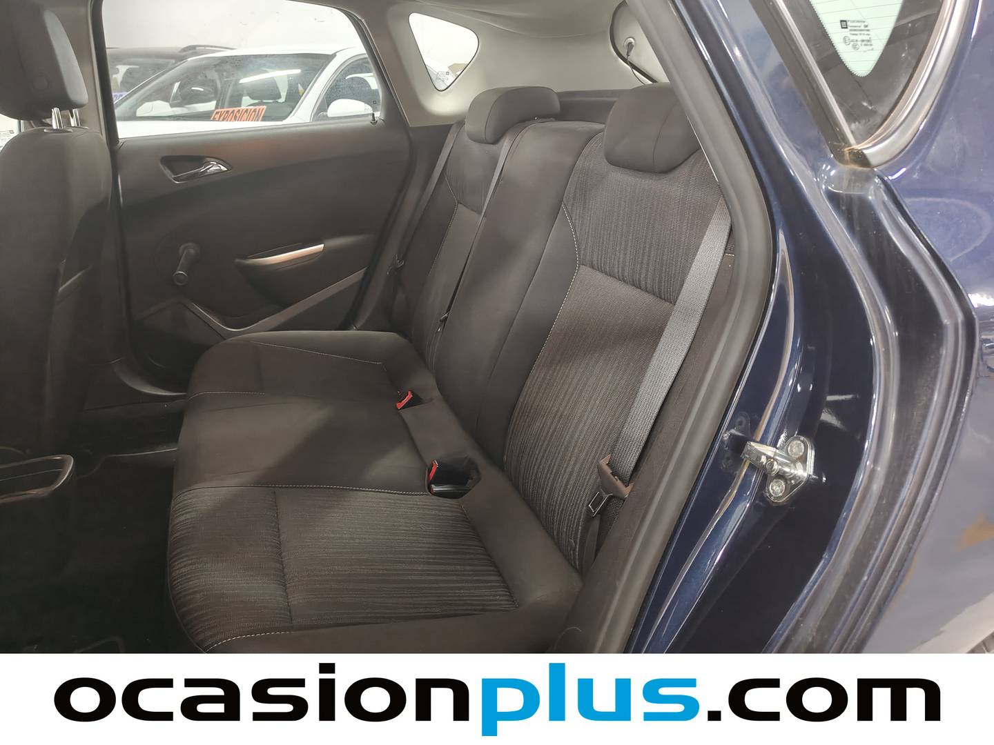 Foto asientos traseros Opel Astra Opel Astra 1.6 Enjoy (115 CV)