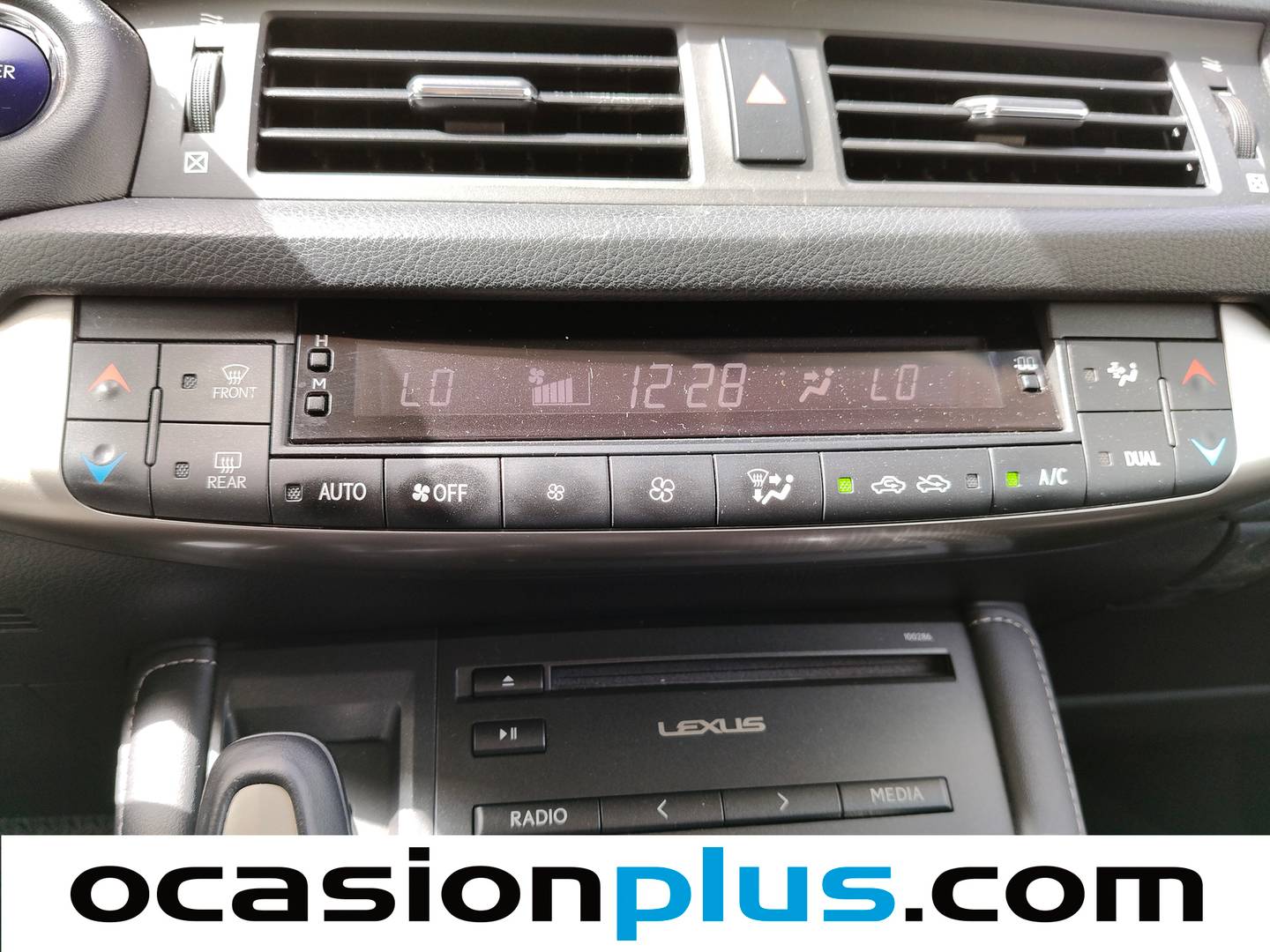 Paquetes del Lexus CT Lexus CT 200h Fuji (136 CV)