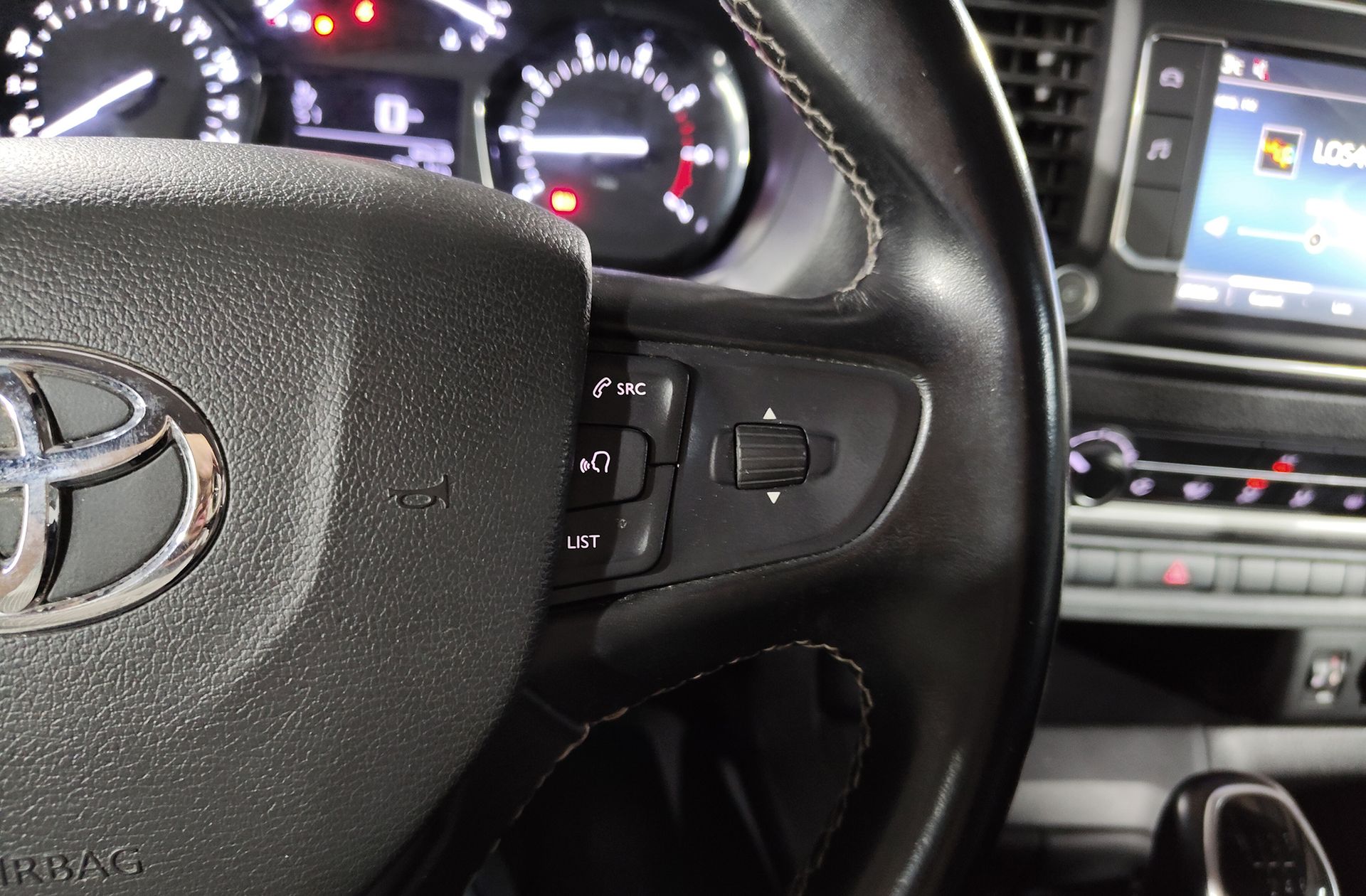 Toyota Proace Verso 1.5D Shuttle VX L2 9 plazas - foto 29