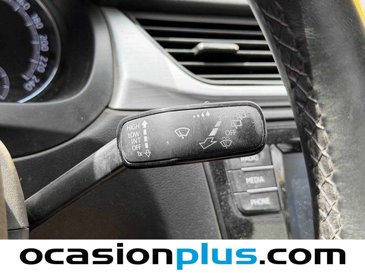Skoda Rapid Skoda Rapid 1.0 TSI Ambition (110 CV) seminuevo