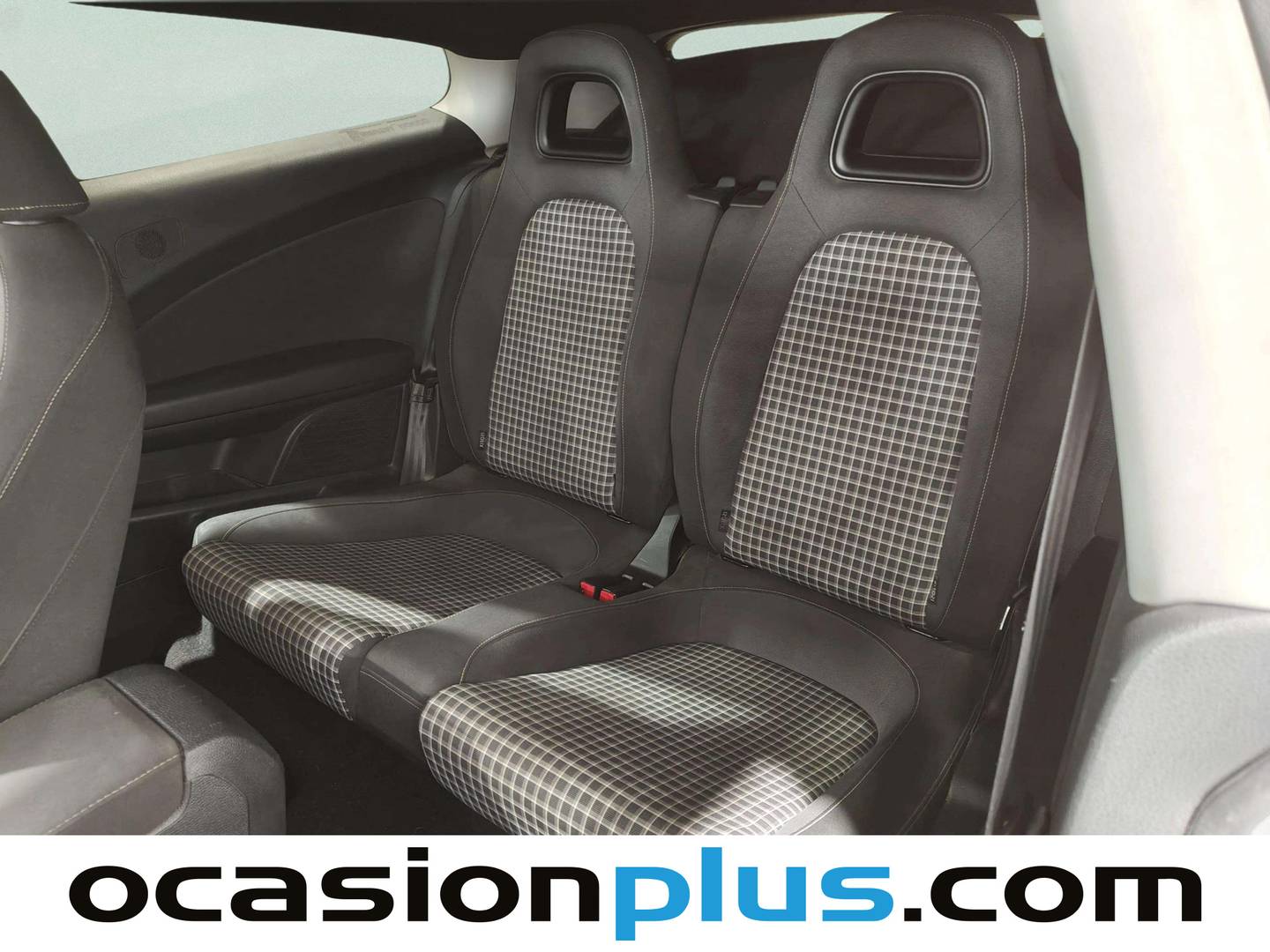 Foto asientos traseros Volkswagen Scirocco Volkswagen Scirocco R-Line 2.0 TDI BMT (150 CV)
