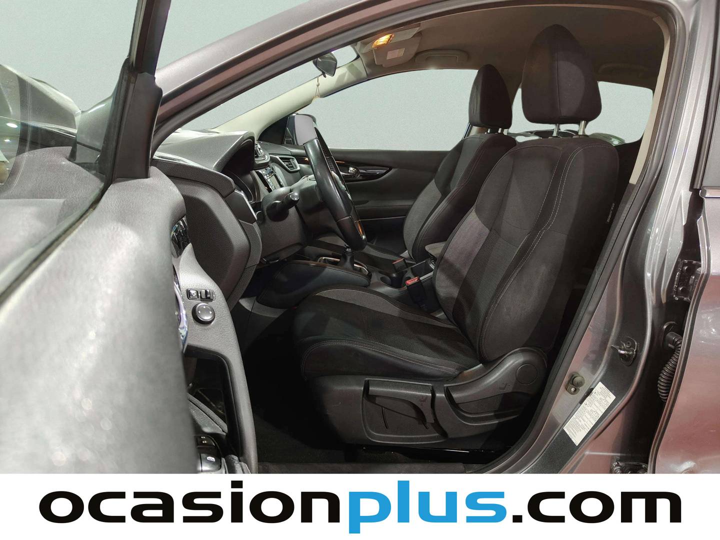 Foto asientos delanteros Nissan QASHQAI Nissan Qashqai dCi 110 S&S Acenta 4x2 (110 CV)