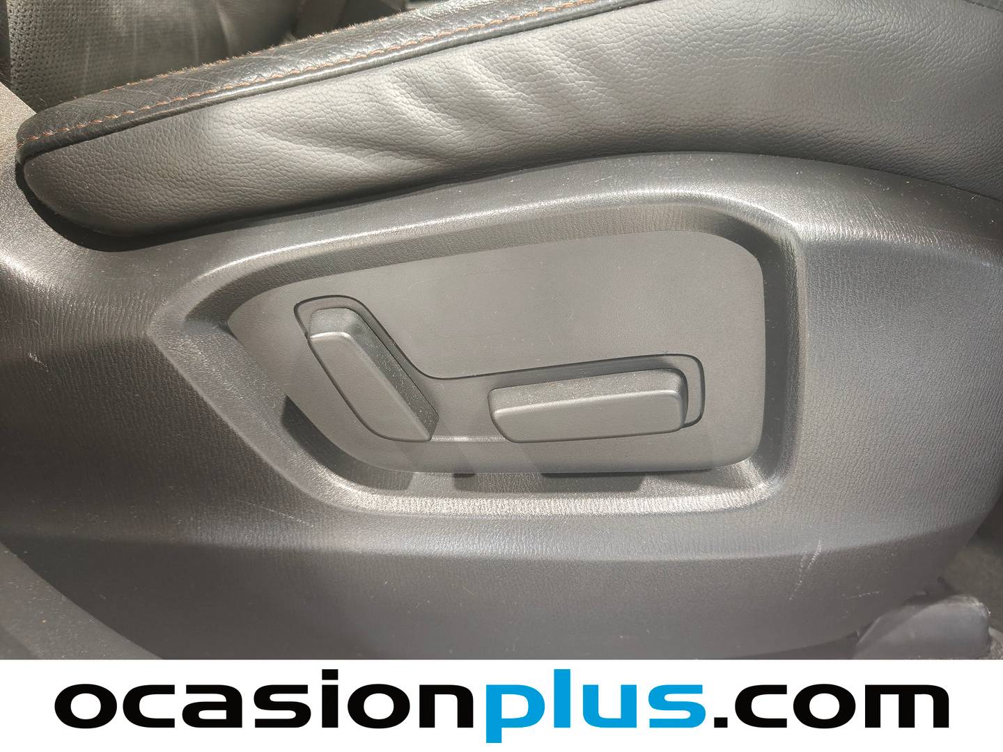 Accesorios del Mazda CX-5 Mazda CX-5 2.2 DE Luxury + Premium + Travel + SunRoof 4WD Auto (175 CV)