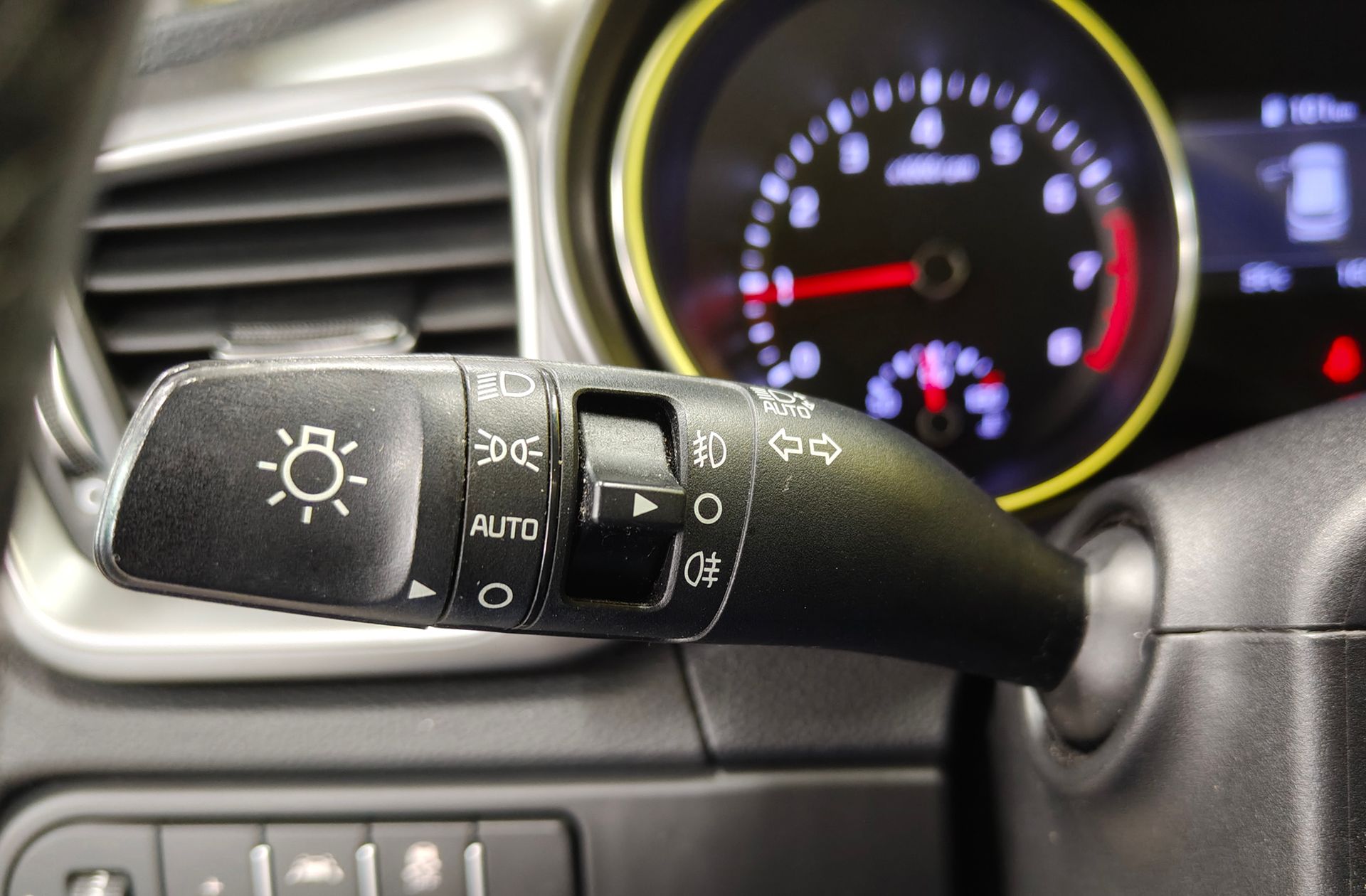 Kia XCeed 1.0 T-GDi Drive - foto 25