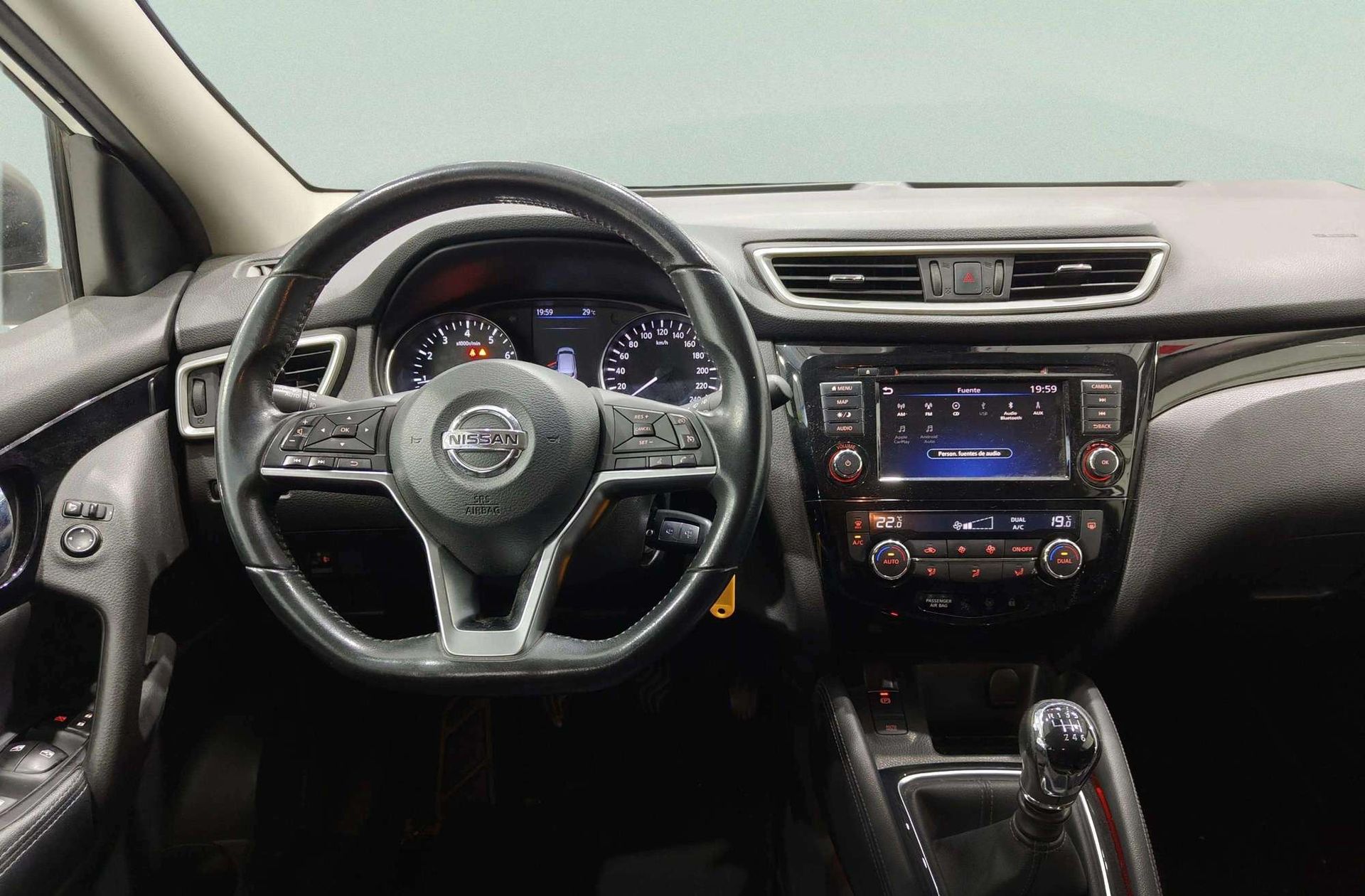 Nissan Qashqai DIG-T 140 N-Connecta - foto 23