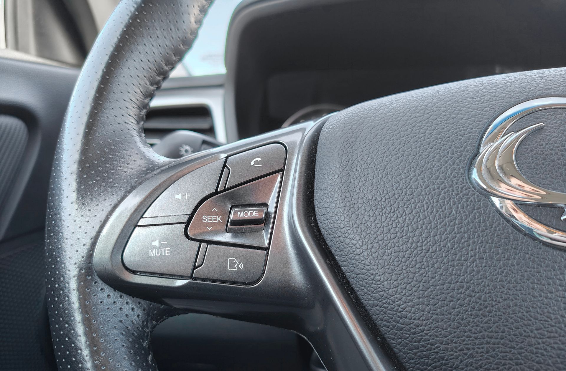 SsangYong Tivoli G12T Urban Plus - foto 27