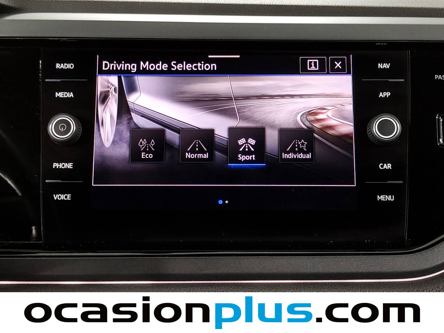 Foto Volkswagen Taigo Volkswagen Taigo R-Line 1.0 TSI (110 CV) DSG