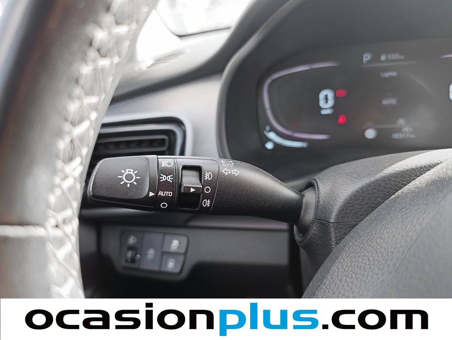 KIA Stonic KIA Stonic 1.0 T-GDi Drive DCT (100 CV) seminuevo