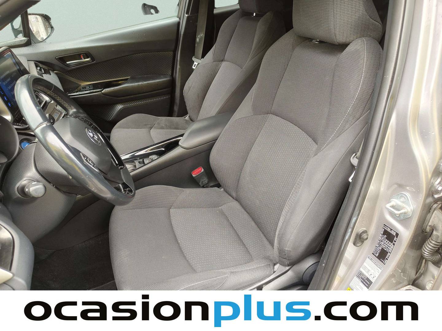 Foto asientos delanteros Toyota C-HR Toyota C-HR 1.8 125H Advance (122 CV)