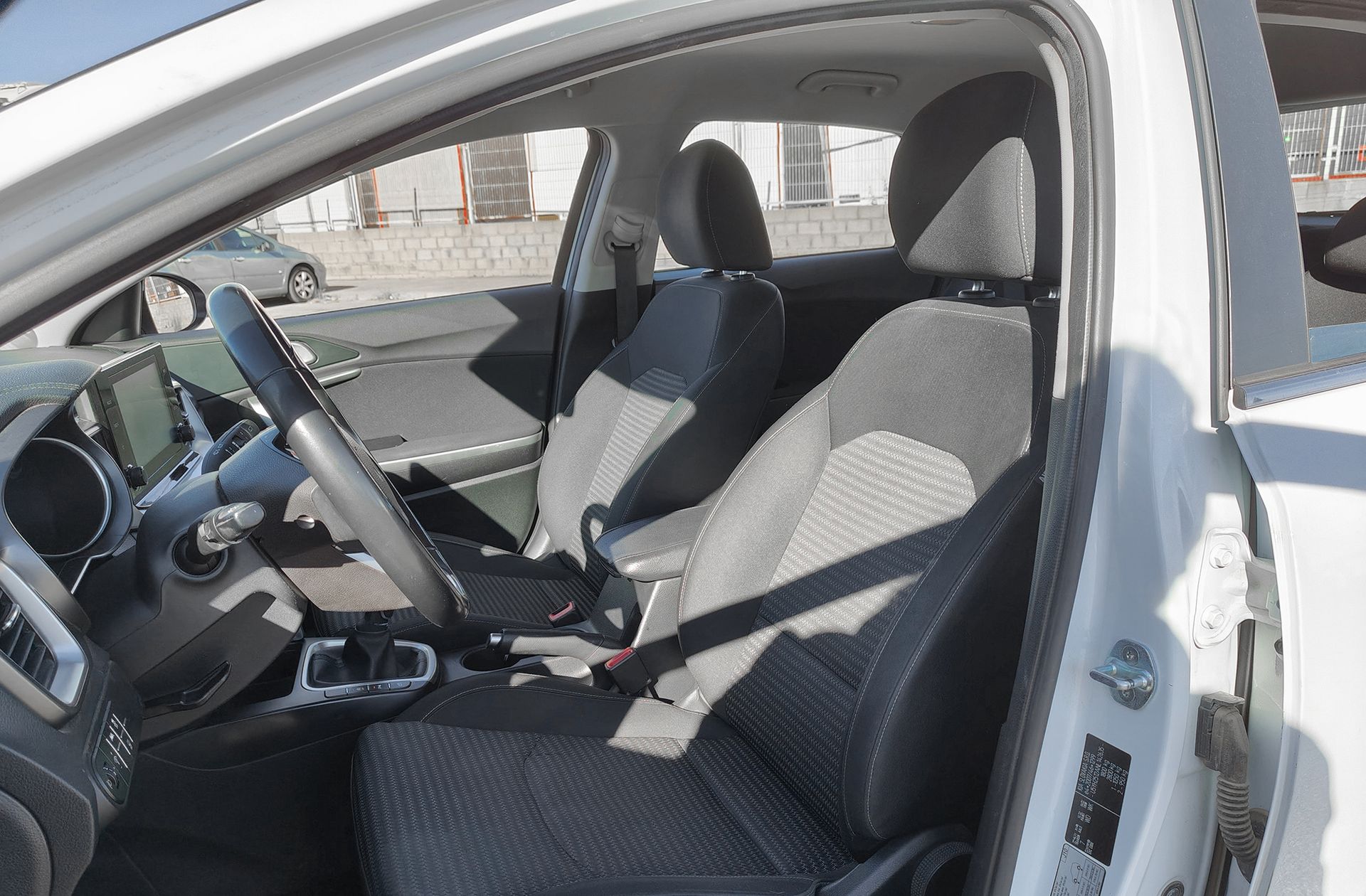 Kia Ceed 1.0 T-GDi Drive - foto 11