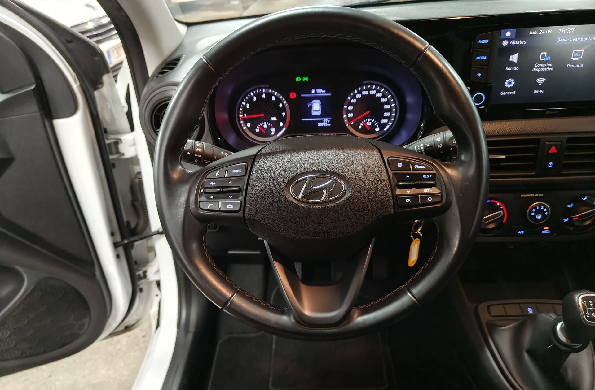 Hyundai i10 1.0 Klass - foto 19