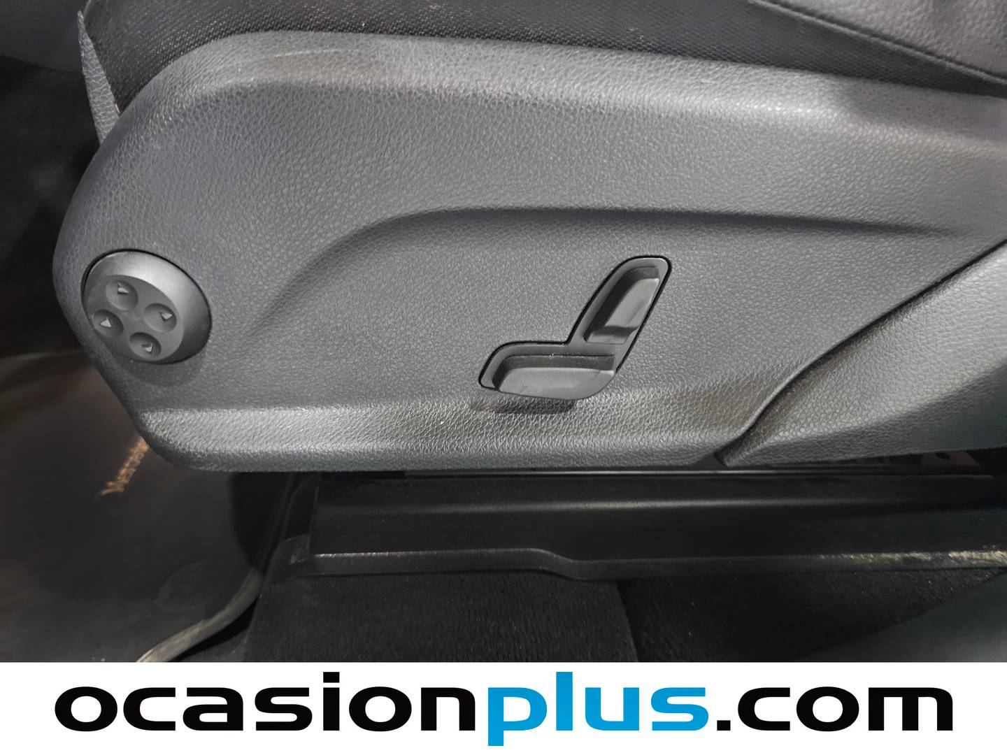 Extras y acabados del Mercedes EQC Mercedes EQC SUV 400 4Matic (408 CV) PACK AMG