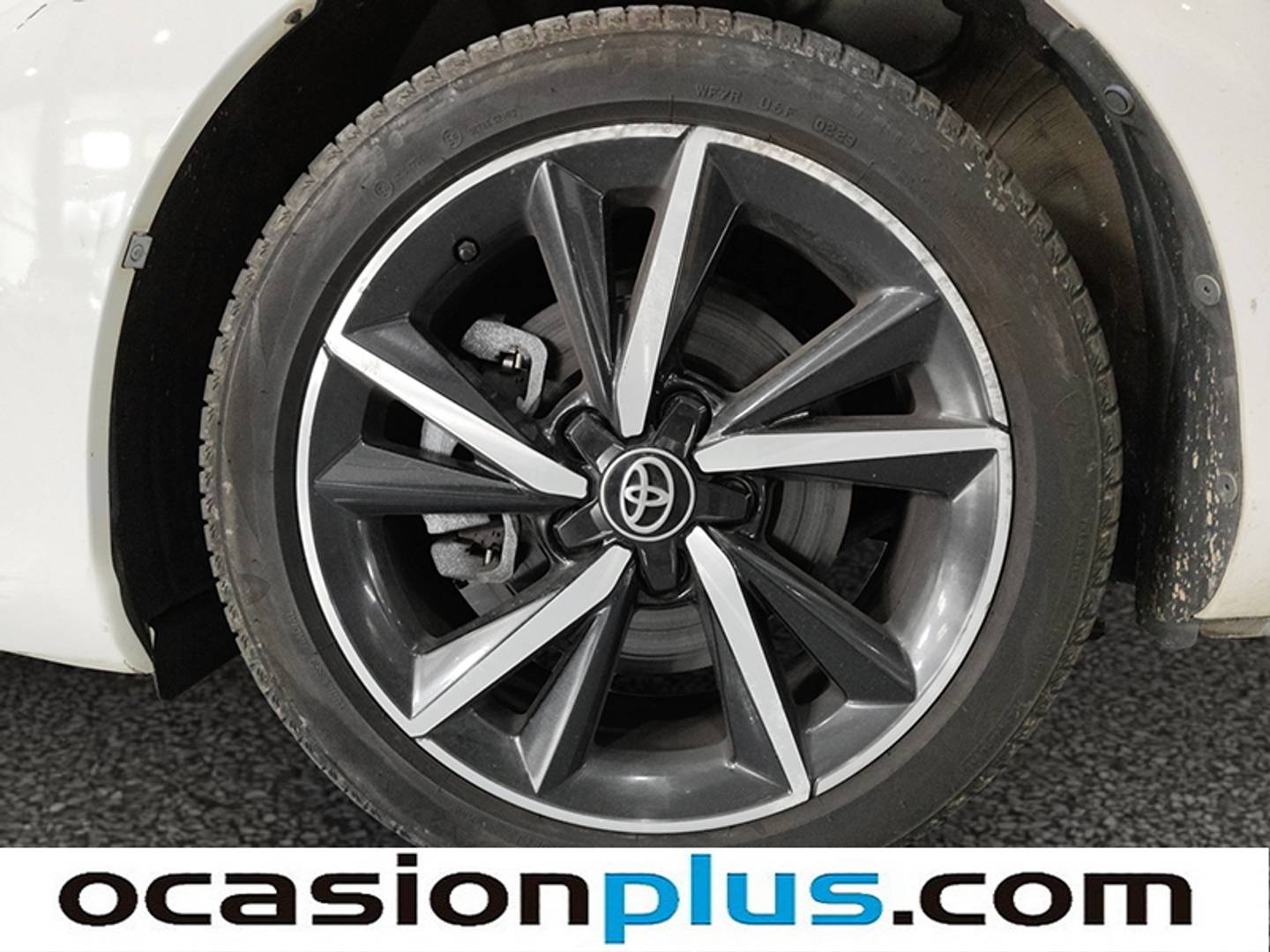 Foto Toyota Auris Toyota Auris 140H Hybrid Feel! Edition (136 CV)