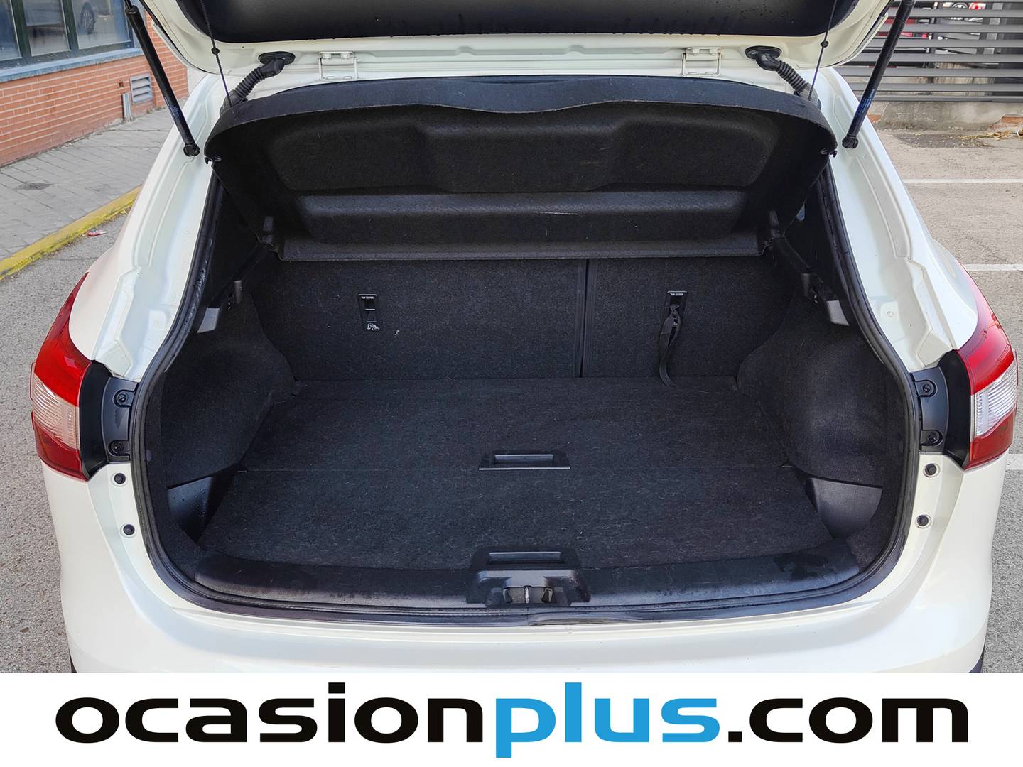 Fotos maletero Nissan QASHQAI Nissan Qashqai 1.5 dCi S&S Acenta 4x2 (110 CV)