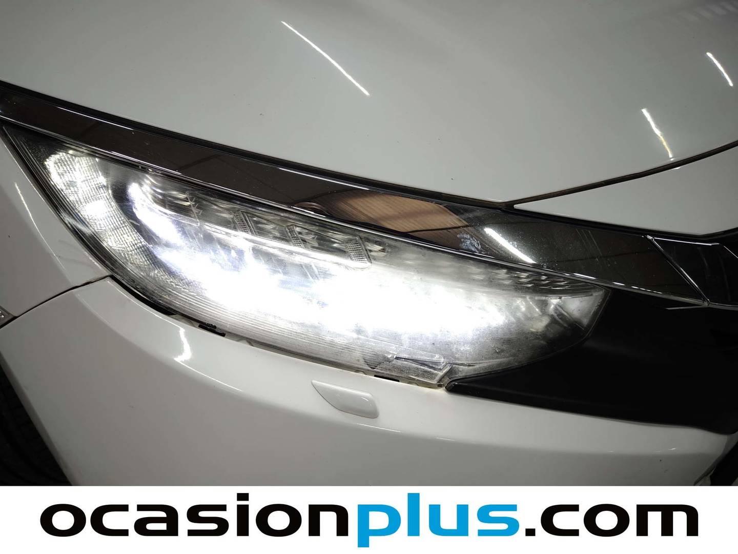 Foto Honda Civic Honda Civic 1.5 I-VTEC Sedan Executive CVT  (182 CV)