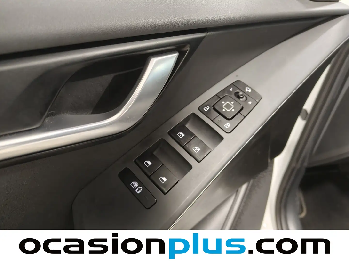 Foto KIA Niro Kia Niro 1.6 GDi HEV Drive (141 CV)