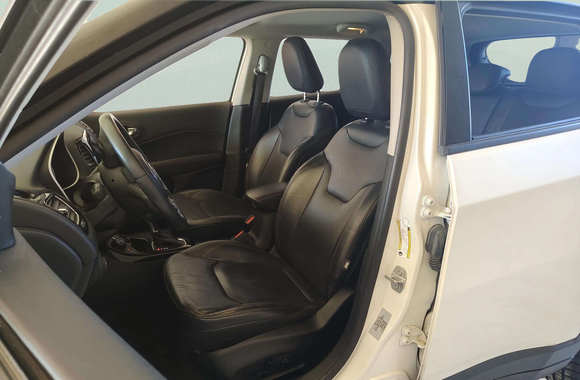 Jeep Compass 2.0 MultiJet Limited 4x4 AD - foto 9