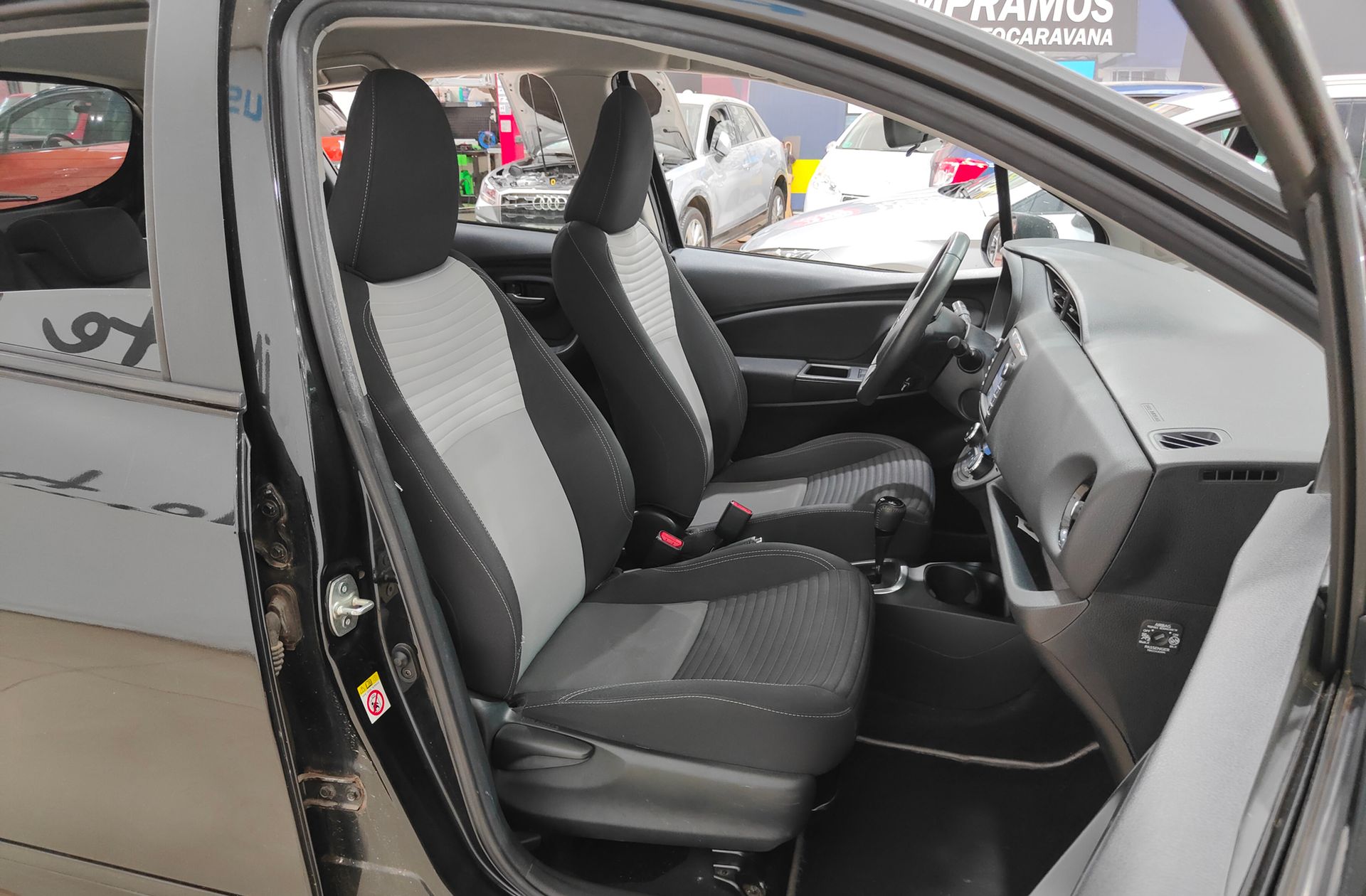 Toyota Yaris 1.5 Hybrid Feel - foto 15