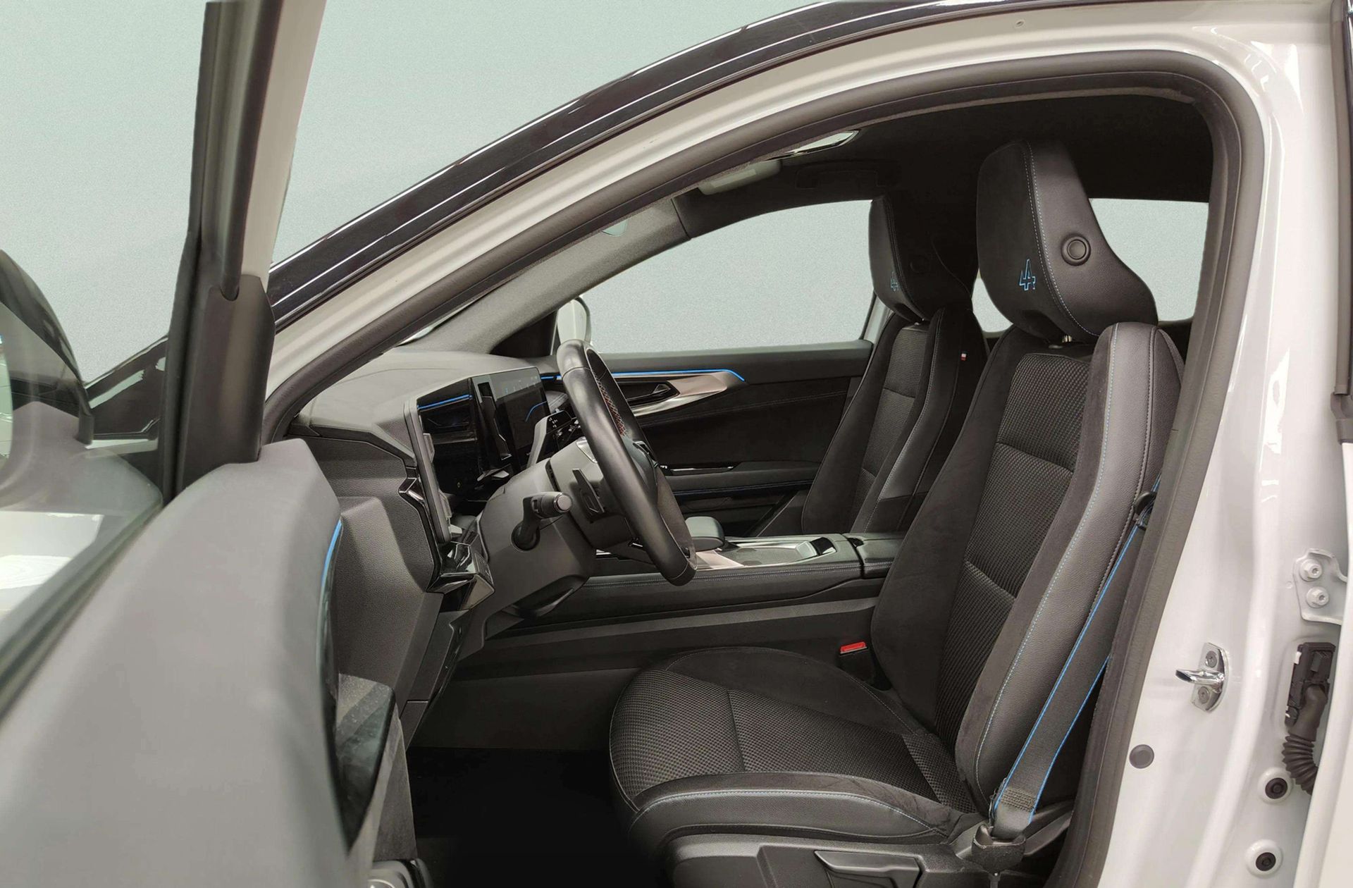 Renault Austral Techno Esprit Alpine E-Tech Full Hybrid - foto 12