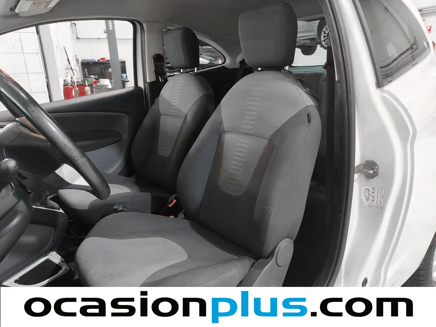 Foto Ford Ka Ford Ka 1.20 Titanium+ (69 CV)