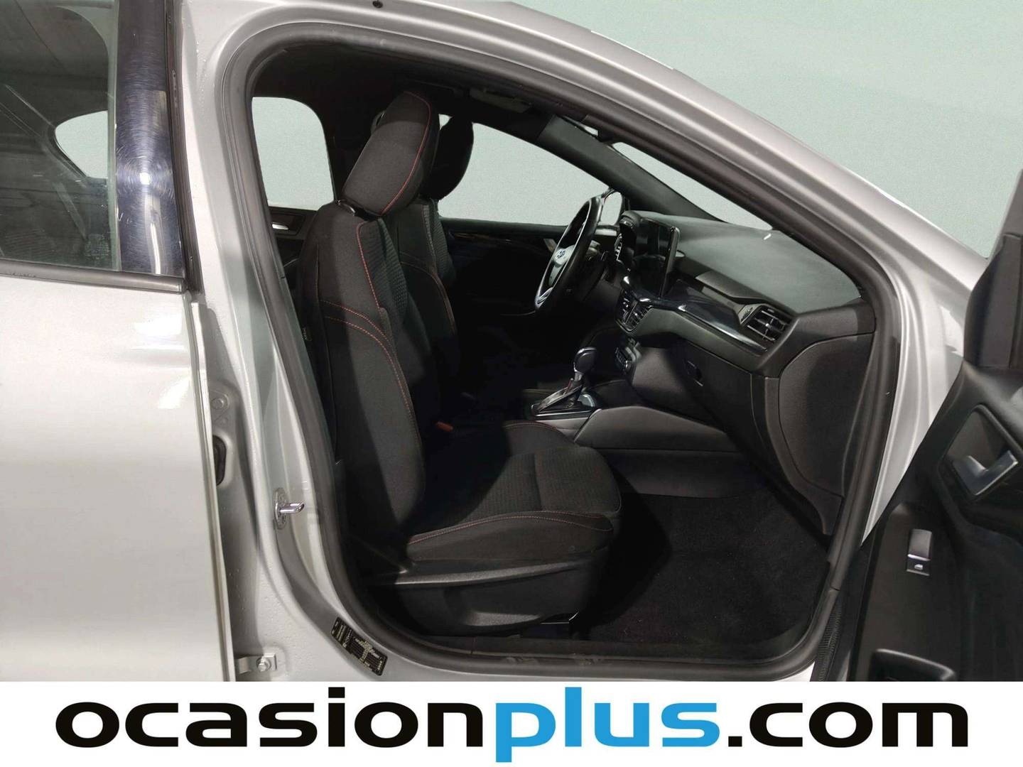 Ford Focus Ford Focus 1.0 Ecoboost MHEV ST-Line Auto km 0