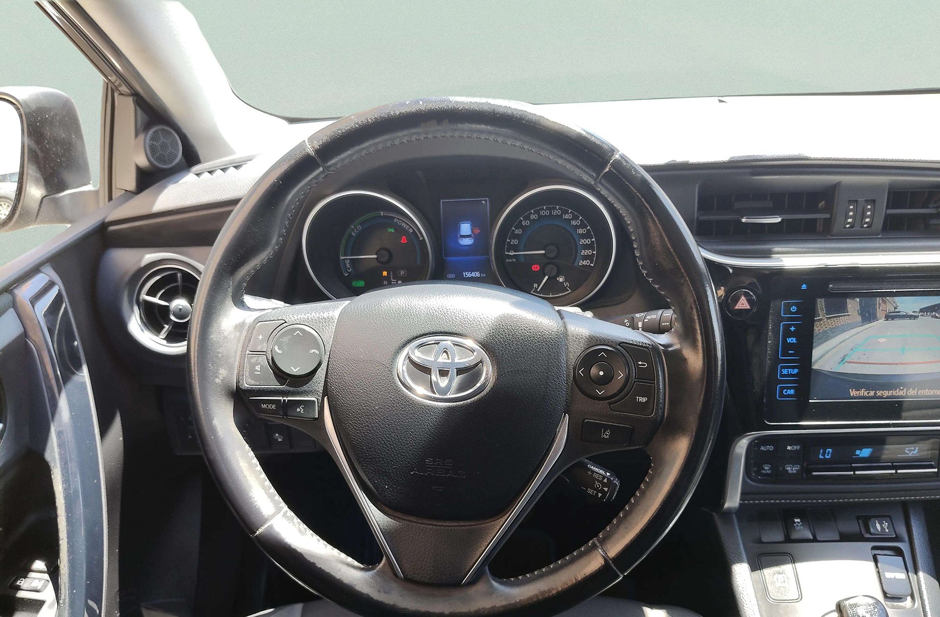 Toyota Auris 1.8 Hybrid Active - foto 22