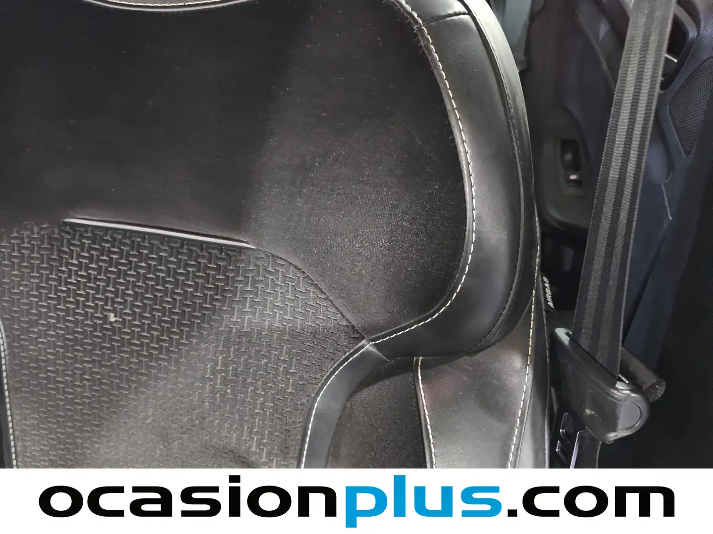 Foto Renault Mégane Renault Megane Sport Tourer Zen Energy TCe (130 CV)